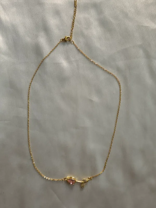 Aabha_Blush_Leaf_Necklace