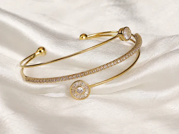 Solara_Halo_Open_Cuff_Bracelet