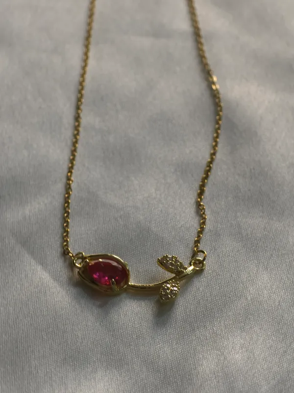 Aurelia_Ruby_Leaf_Necklace