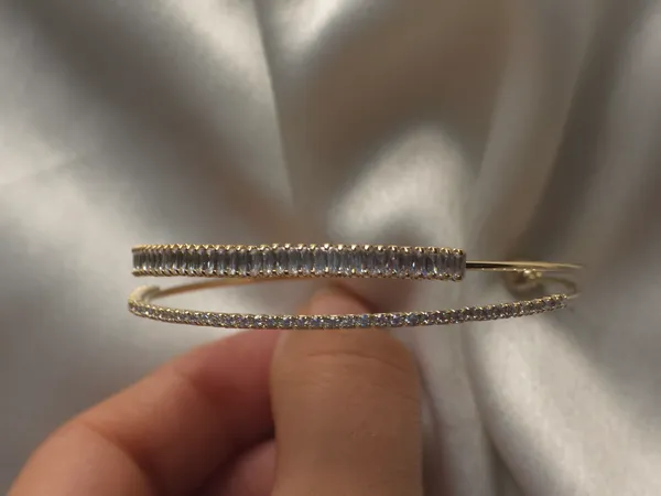 Celestial_Cascade_Cuff