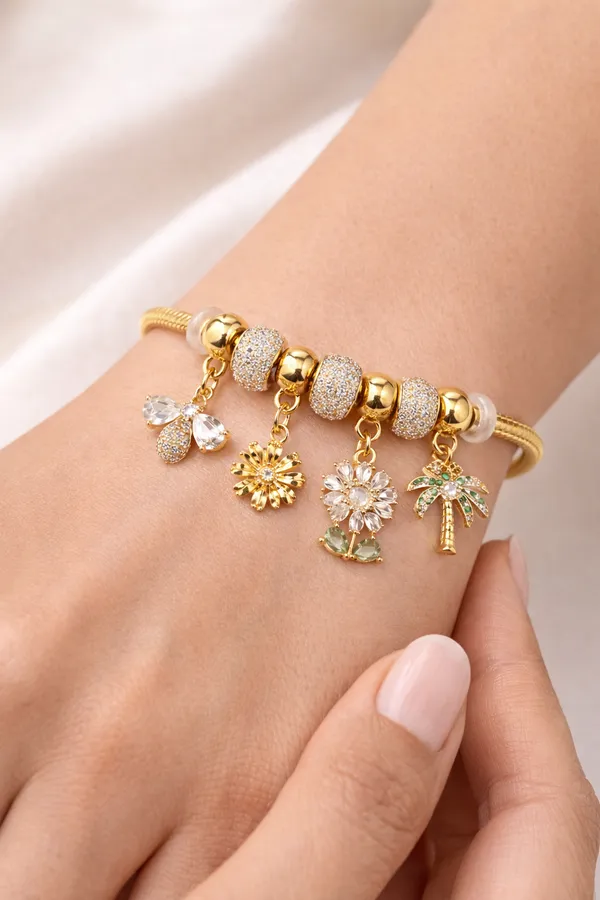 Ashaarya_Golden_Garden_Charm_Bracelet