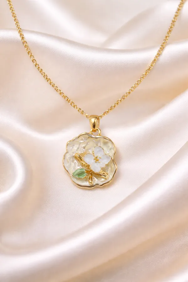 Blossom_Shell_Serenity_Necklace
