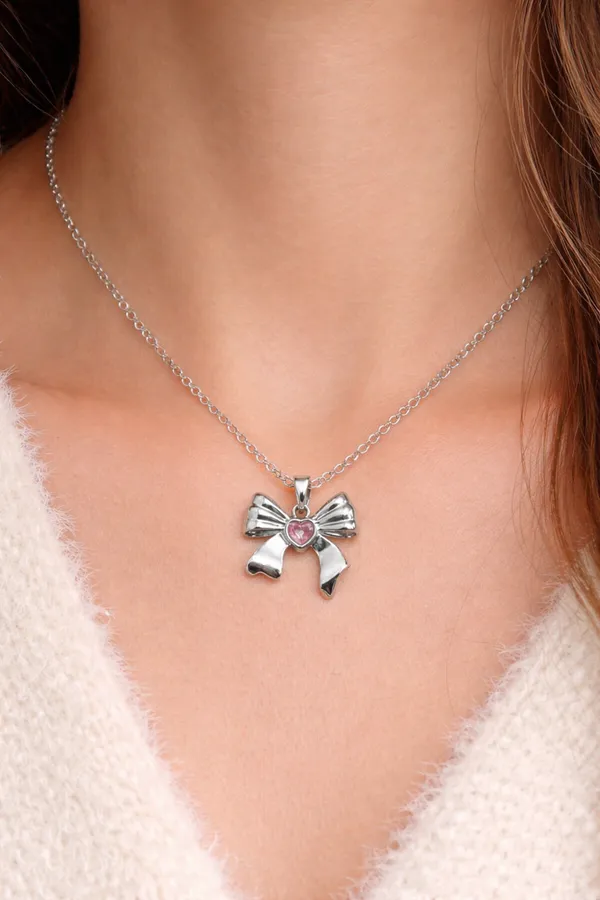 Bow_Heart_Necklace