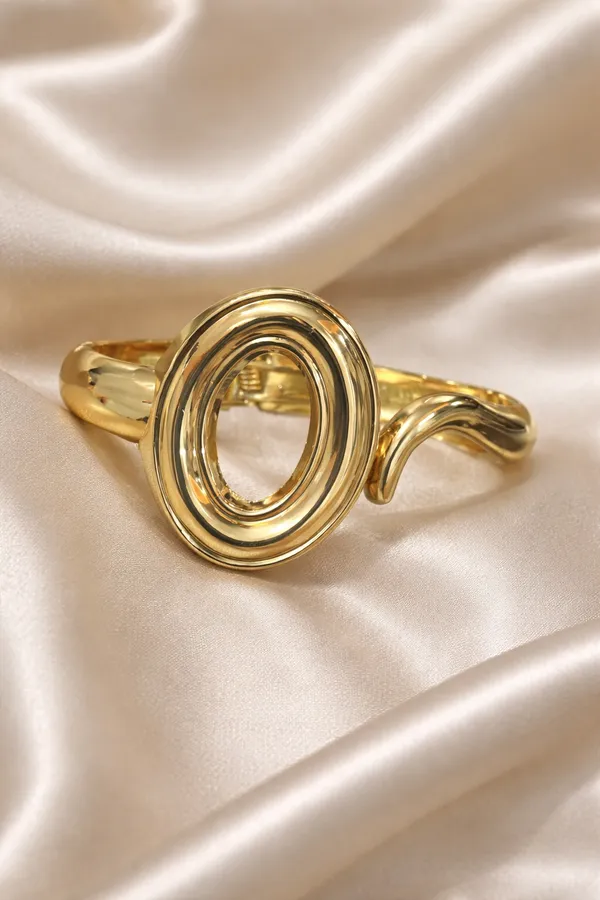 Chandni_Spiral_Cuff_bracelet