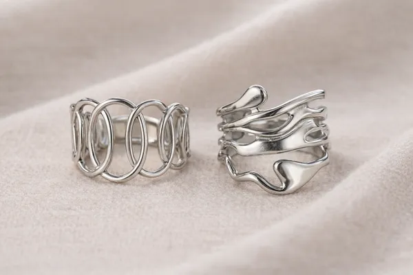 Contour_Silver_Rings_(Set_of_2)