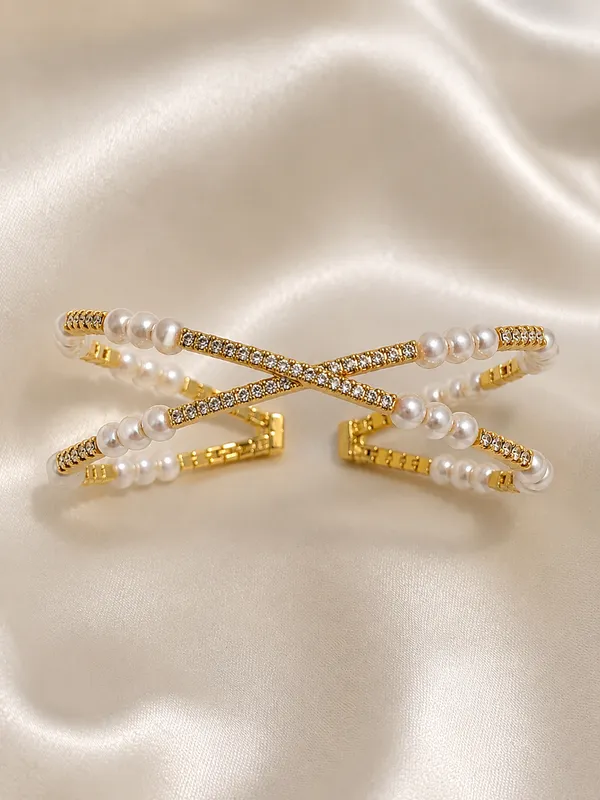 Pearl_Ã‰clat_Crisscross_Cuff_Bracelet