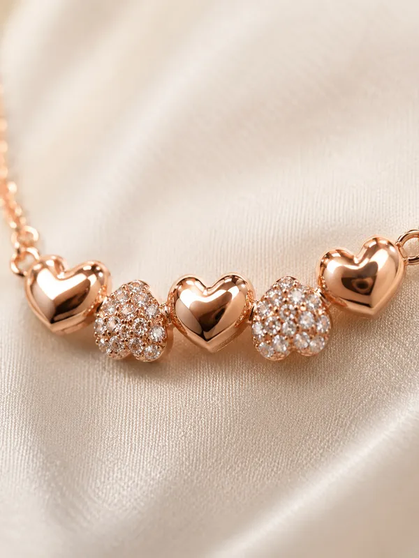Heartstrings_Necklace