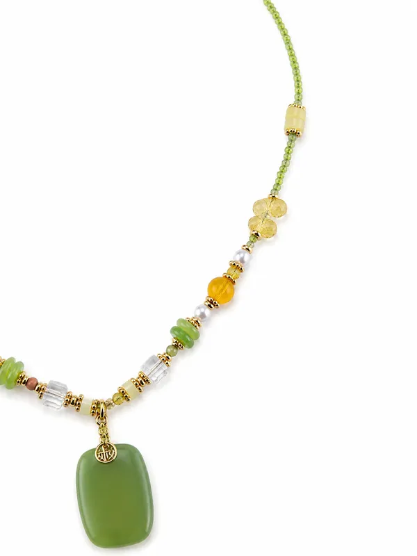 Verdant_Glow_Charm_Necklace