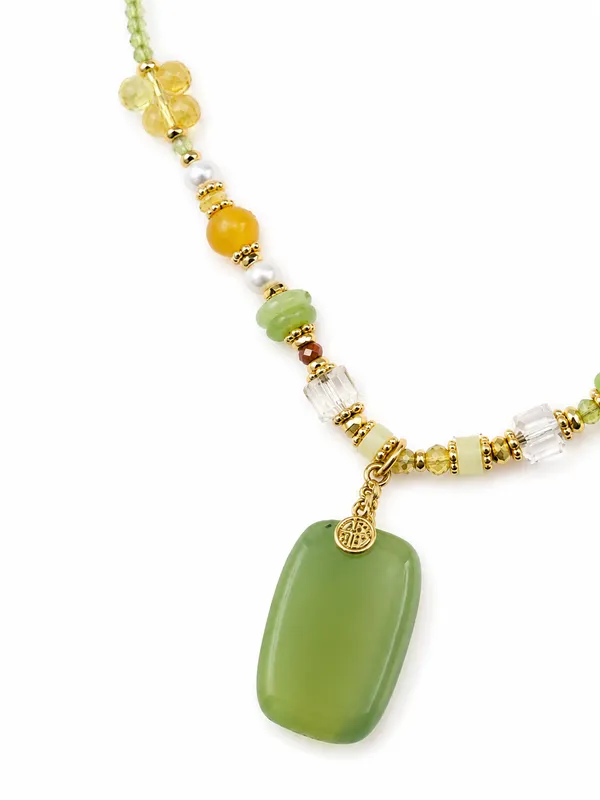 Verdant_Glow_Charm_Necklace