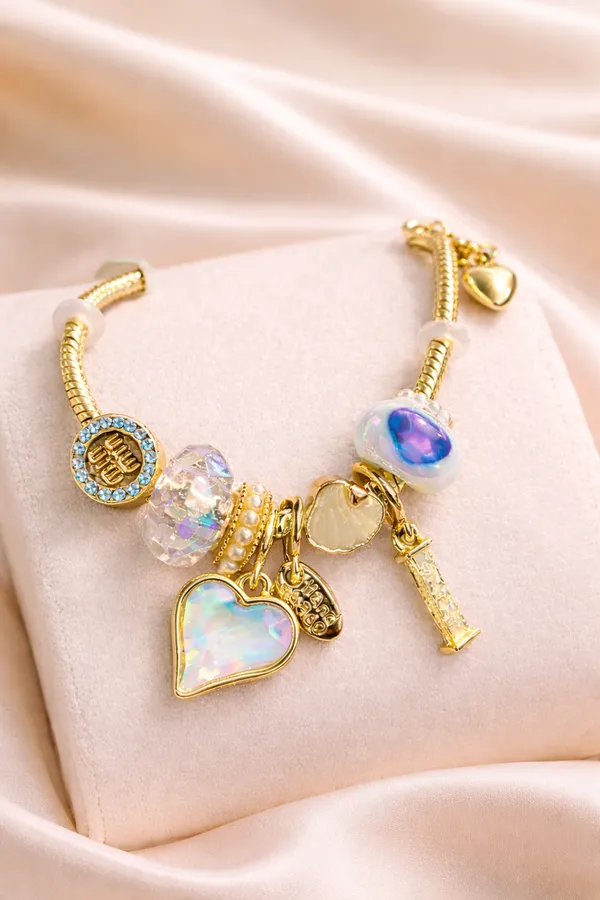 Memory_Lane_Charm_Bracelet