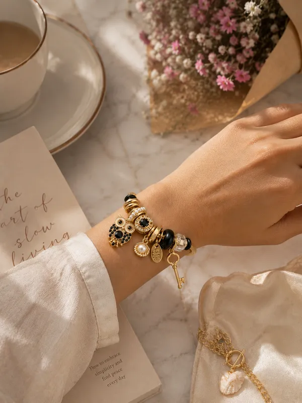Noir_Wisdom_Charm_Bracelet