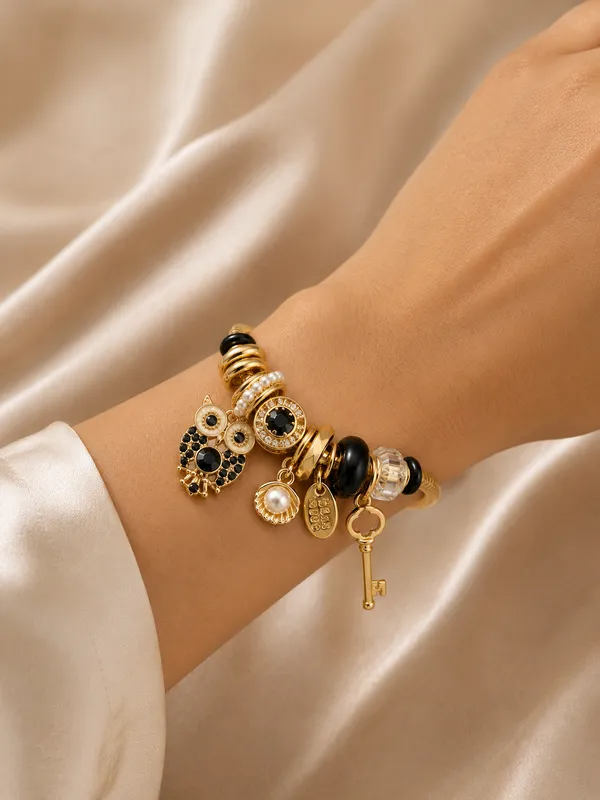 Noir_Wisdom_Charm_Bracelet