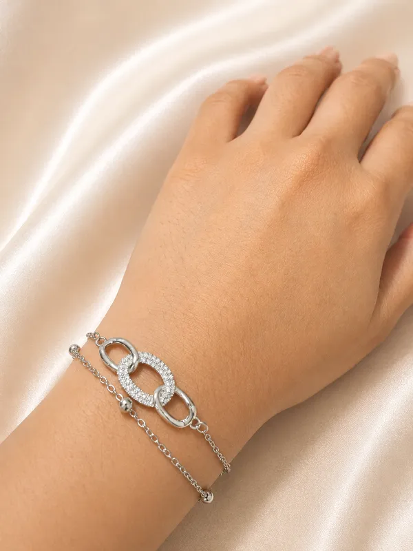 The_Linked_Forever_Bracelet