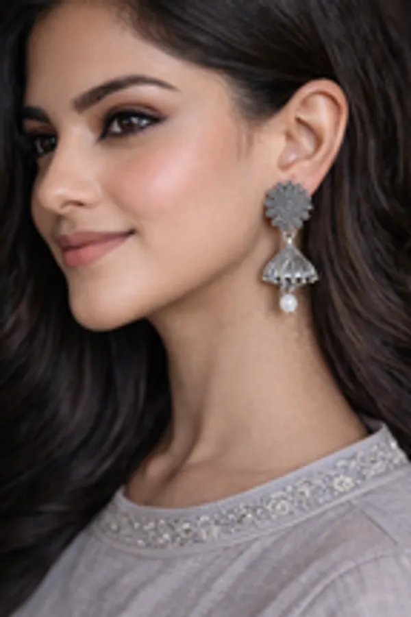 Floral_Sunburst_Fluted_Bell_Earrings_With_Pearl