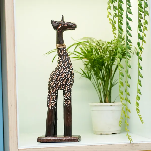 Timber_Kala_S_Teeny_Tall_Track_For_Decor