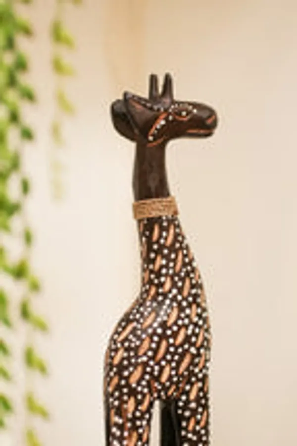 Timber_Kala_S_Teeny_Tall_Track_For_Decor