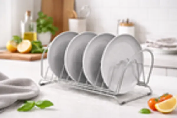 Modernist_Grey_4_Piece_Plate_Set_With_Chrome_Organizer