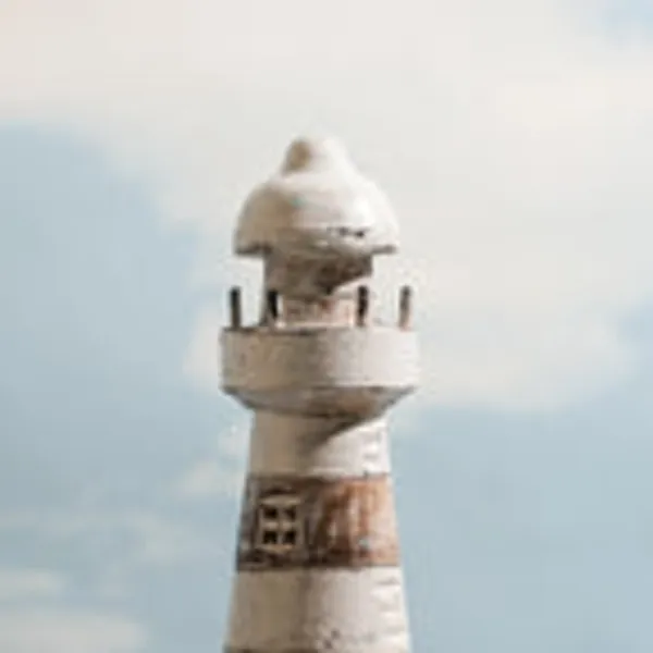 Timber_Kala_S_Lighthouse_For_Decor
