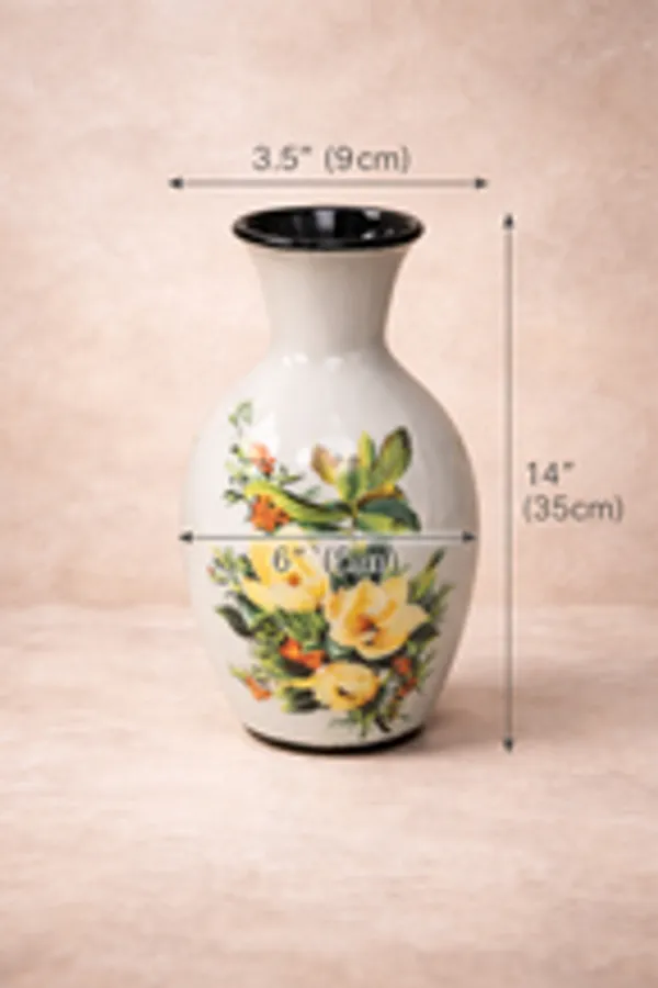 Classic_White_Ceramic_Vase_With_Summer_Floral_Art