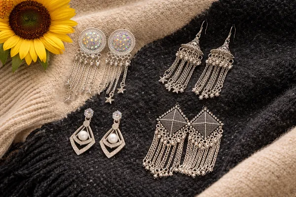 Celestial_Silver_Charm_Chain_Earring_Set_Set_Of_4