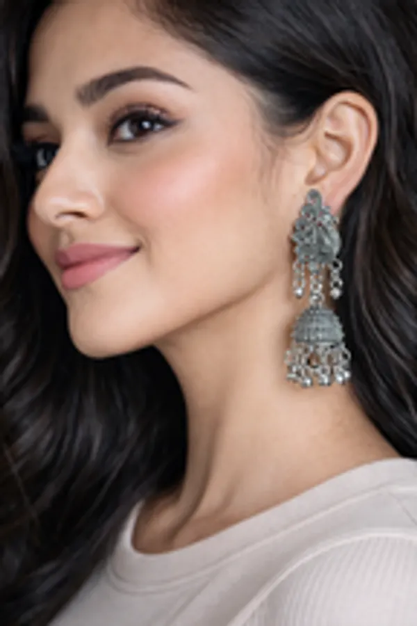 Royal_Peacock_Motif_Oxidised_Silver_Jhumkas