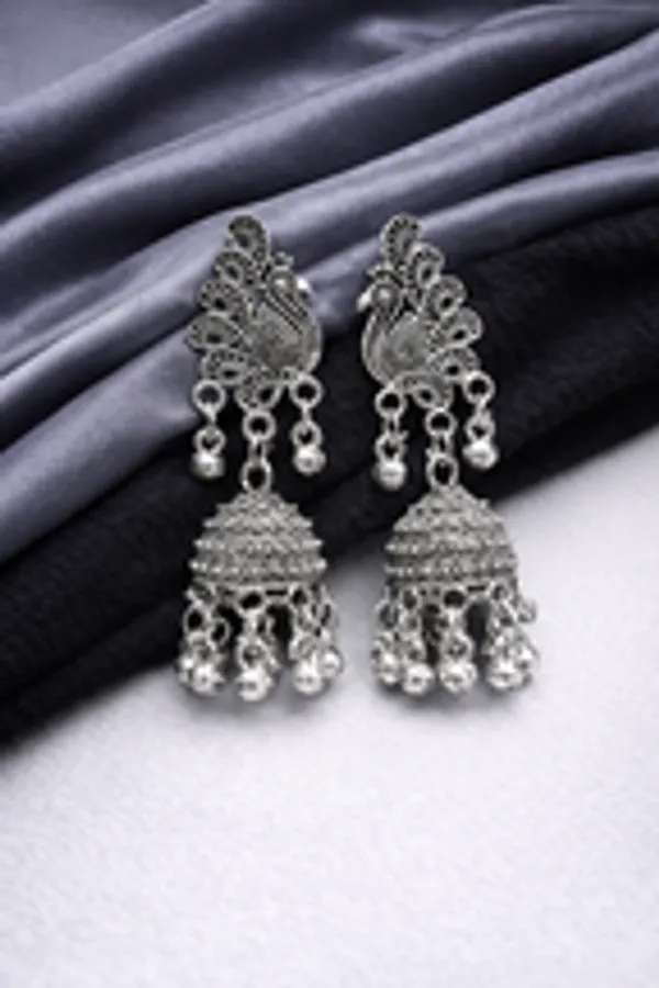 Royal_Peacock_Motif_Oxidised_Silver_Jhumkas