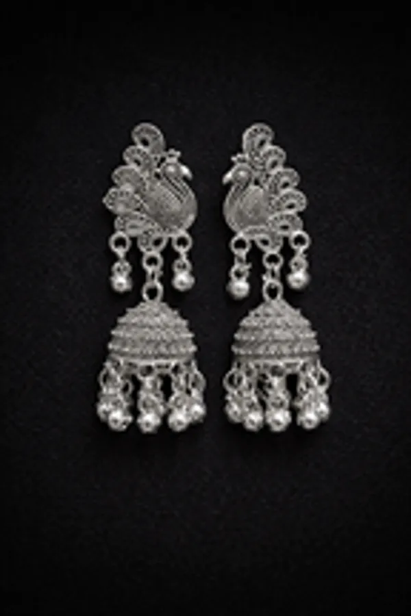 Royal_Peacock_Motif_Oxidised_Silver_Jhumkas