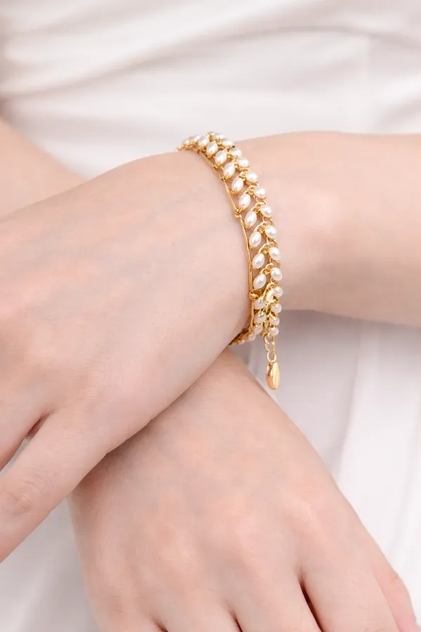 Bohemian_Gold_Three_Row_Seed_Pearl_Bracelet