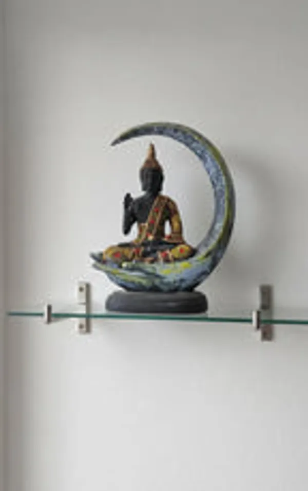 Meditating_Buddha_On_Crescent_Moon_Black_Gold_Spiritual_Home_Accent