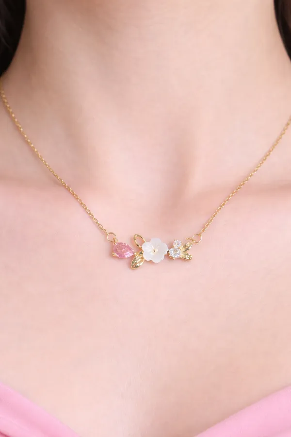 Delicate_Spring_Blossom_Pink_Stone_Necklace