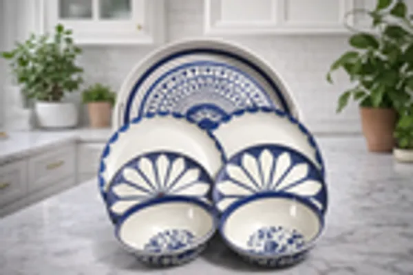 Midnight_Bloom_7_Piece_Melamine_Dinnerware_Serving_Tray_Set