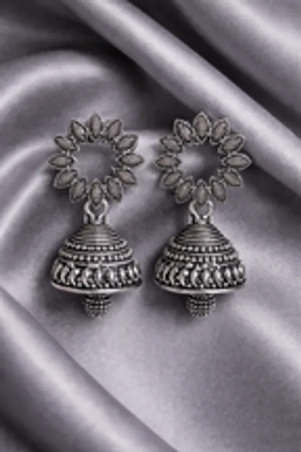 Sunflower_Cutout_Stud_Traditional_Jhumkas