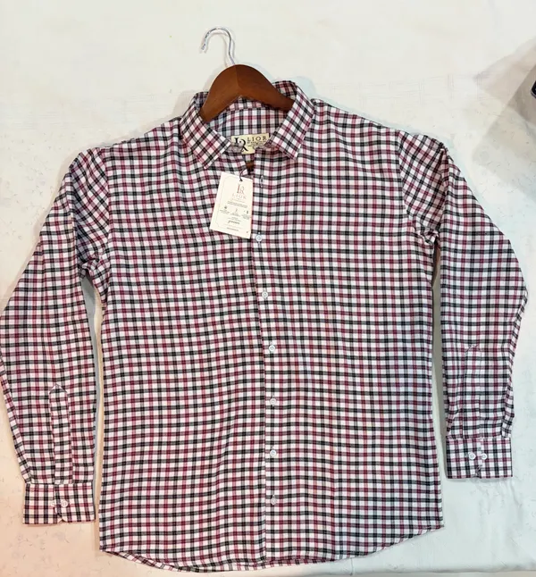 Classic_Maroon_&_White_Check_Shirt