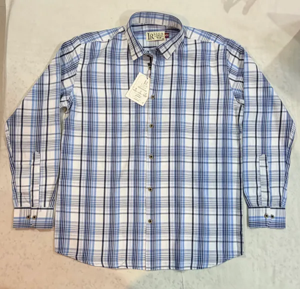 Blue_&_White_Check_Shirt