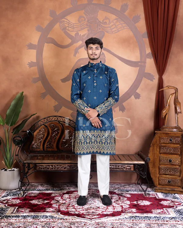 Celestial_Crest_Zari_Embroidered_Heirloom_Kurta