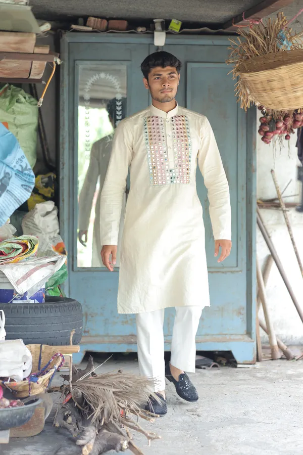 Ivory_Prism_Mirror_Kurta