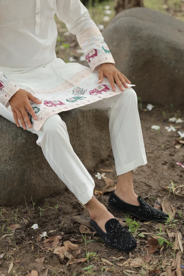 Ivory_Heirloom_Parade_Jacquard_Kurta_White