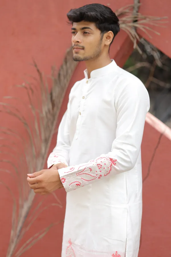Ivory_Whisper_Crest_Jacquard_Kurta