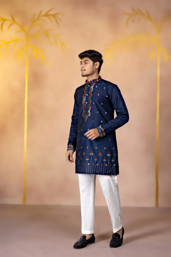 Midnight_Ember_Crest_Jacquard_Kurta