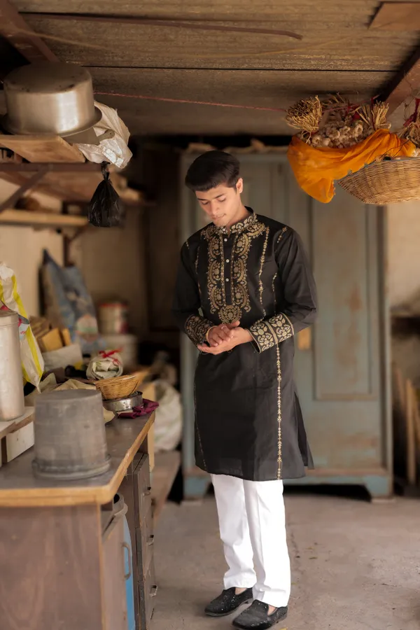 Jail_Neck_Jacquard_Designer_Kurta_Black
