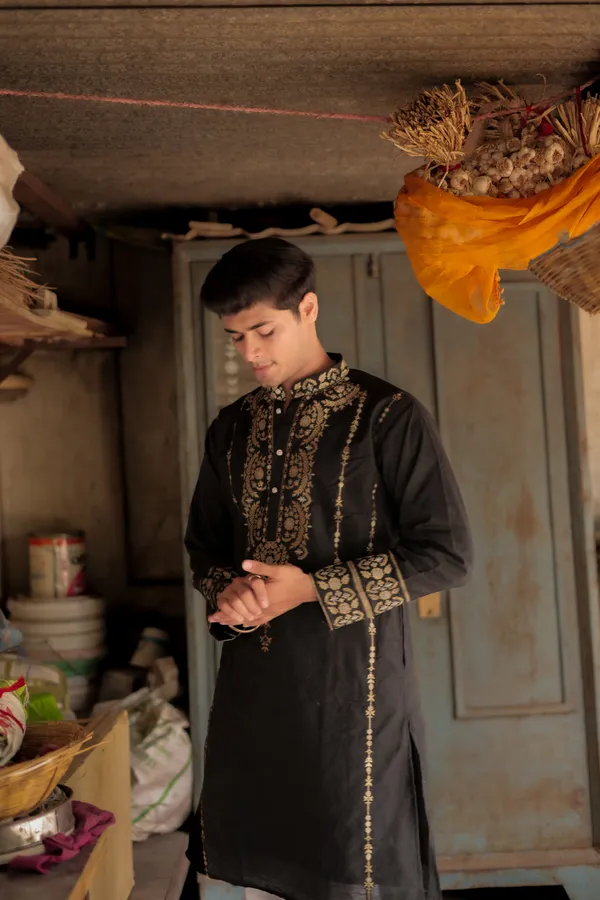 Jail_Neck_Jacquard_Designer_Kurta_Black