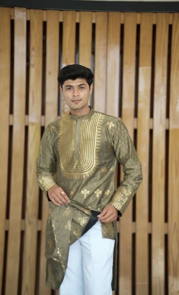 U_King_Ranvver_Neck_Jacquard_Kurta_Beige_Cottan_Silk