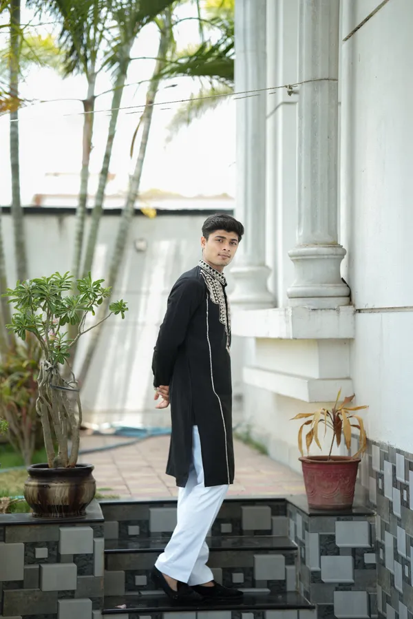 W_Point_Armani_Handwork_Kurta