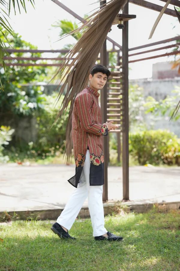 V_Rose_Multi_Jacquard_Kurta_Wine