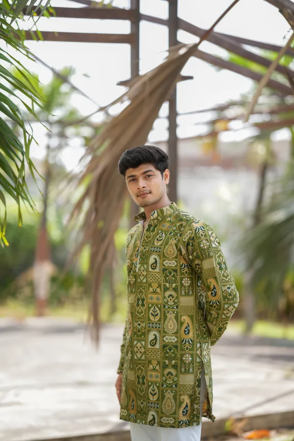 Top_Don_Vasu_Jacquard_Handloom_Kurta_Green