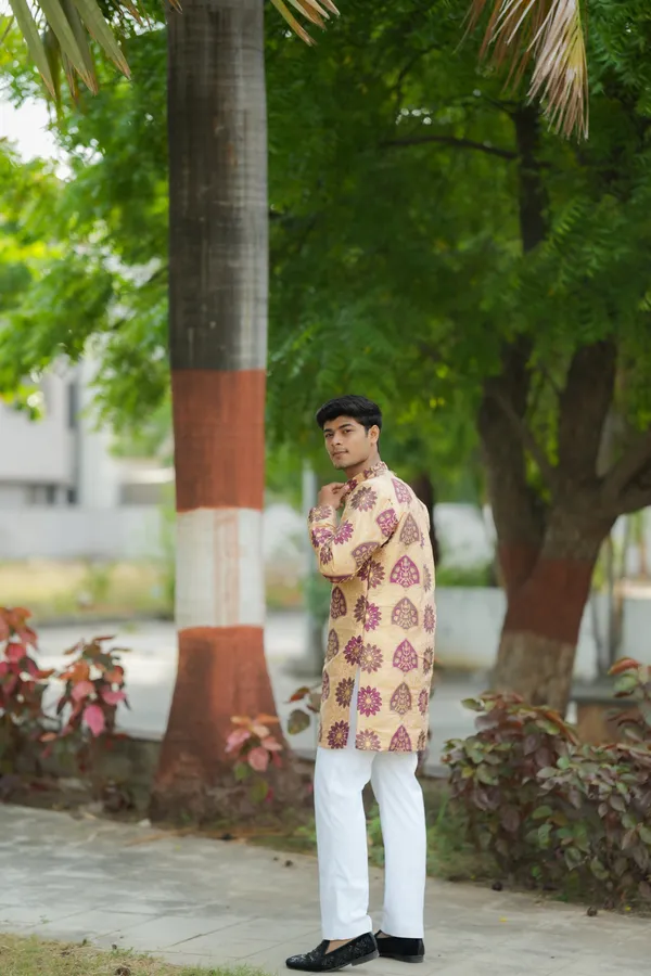 Starspade_Golden_Handloom_Heavy_Kurta_Beige