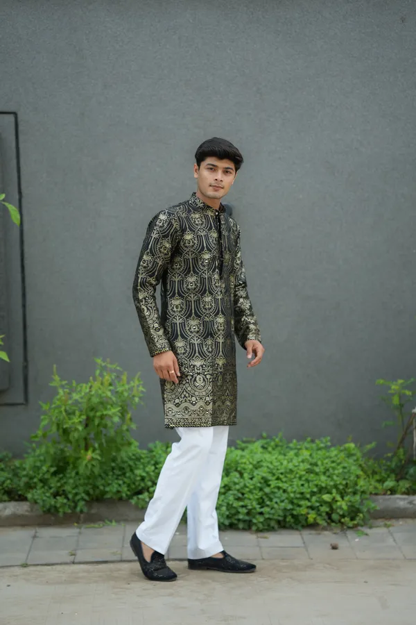 Laxmi_Jacquard_Mirror_Kurta_Black