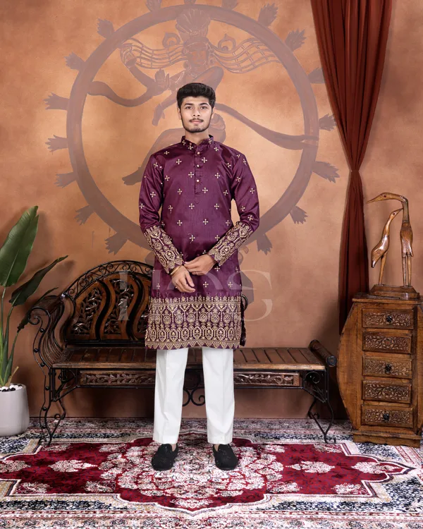 Royal_Dusk_Zari_Embroidered_Heirloom_Kurta_Beige