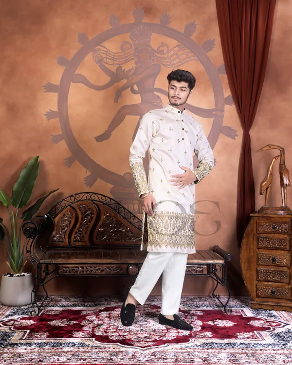 Royal_Dusk_Zari_Embroidered_Heirloom_Kurta_Beige
