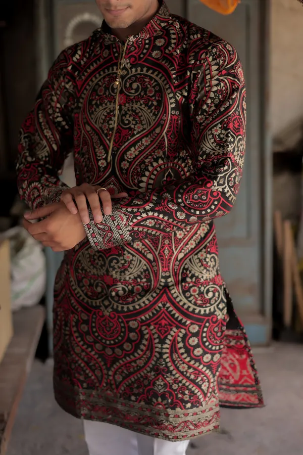 Heart_Heavy_Designer_Kurta_Black